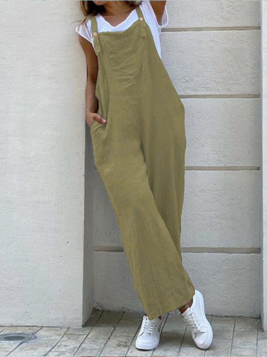 Solid color long jumpsuit with suspenders