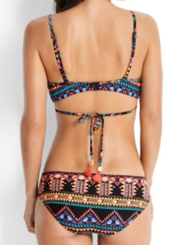 Feminine western style printed stretch elastic two piece bikini