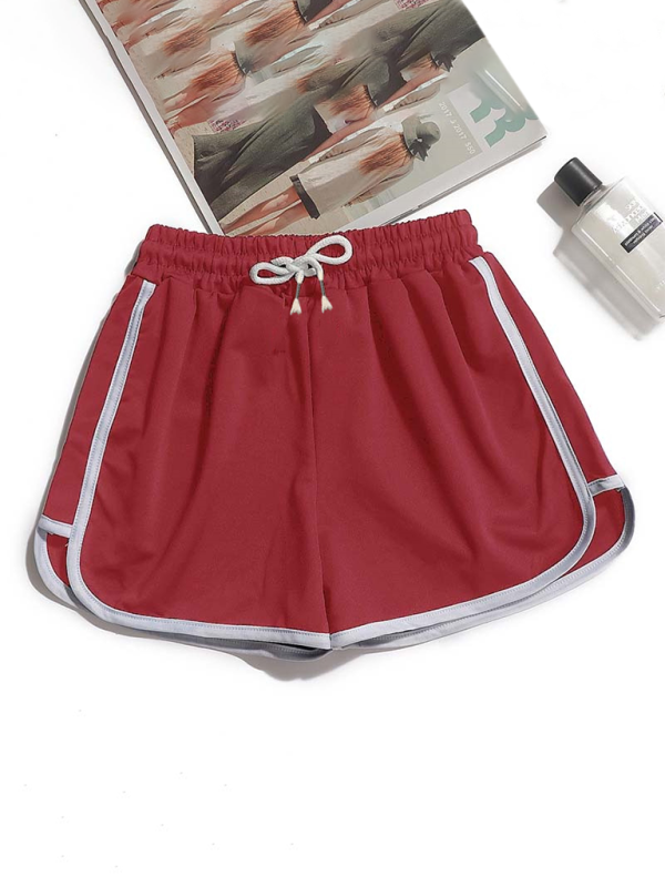 New sports style three-quarter shorts yoga loose hot pants