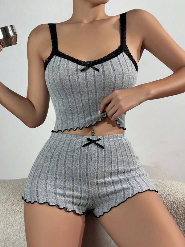 New style stretch pajamas women's lace edge suspender shorts set